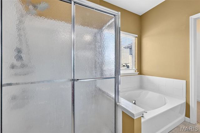 3200 Bentwater Place, St Charles, MO 63301