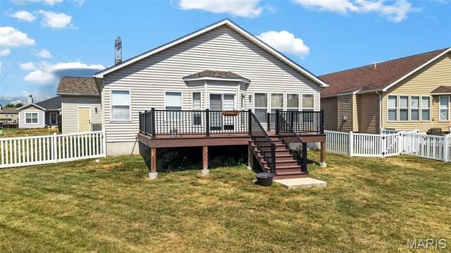 3200 Bentwater Place, St Charles, MO 63301
