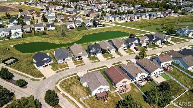 3200 Bentwater Place, St Charles, MO 63301