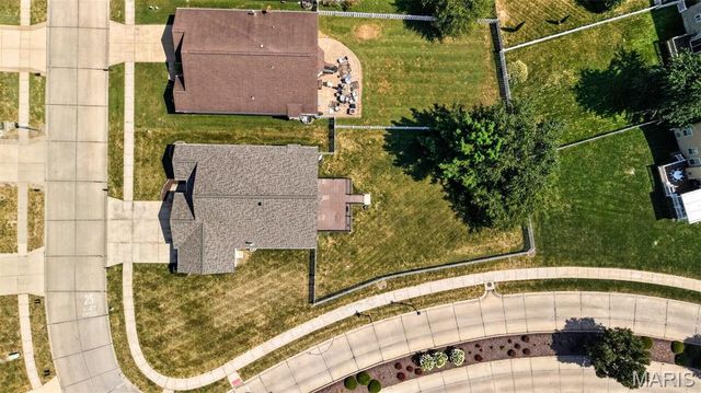 3200 Bentwater Place, St Charles, MO 63301