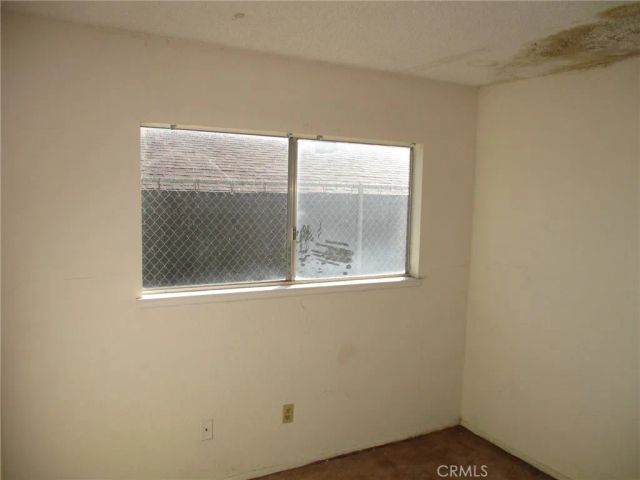 560 W 10th Street, Perris, CA 92570