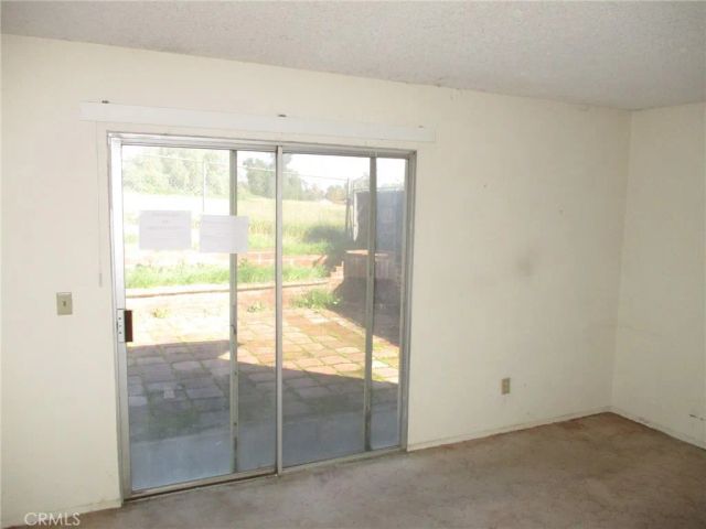 560 W 10th Street, Perris, CA 92570