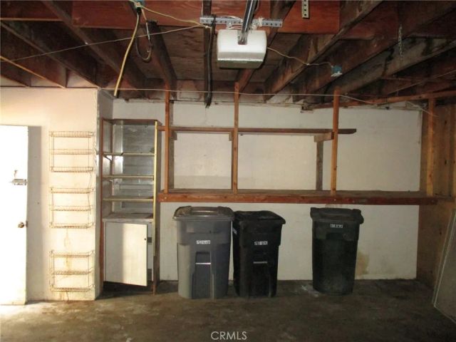 560 W 10th Street, Perris, CA 92570