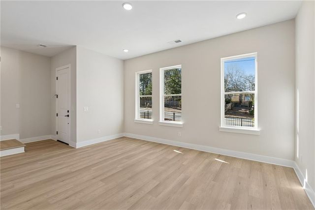 779 Auguste Avenue, Decatur, GA 30033