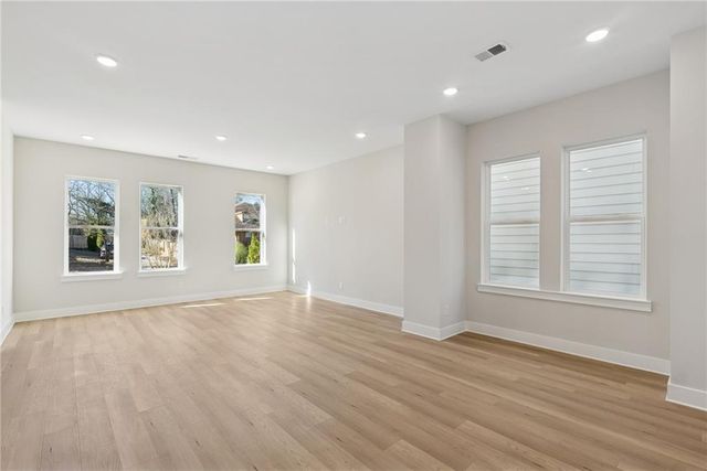 779 Auguste Avenue, Decatur, GA 30033