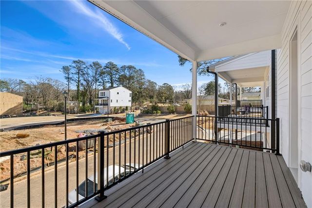 779 Auguste Avenue, Decatur, GA 30033