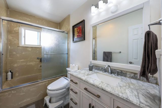 1840 Locust St, San Diego, CA 92106