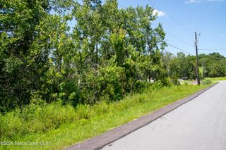 1614 Chamorro Street SE, Palm Bay, FL 32909