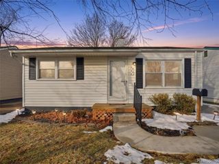 25241 Rosenbusch Boulevard, Warren, MI 48089