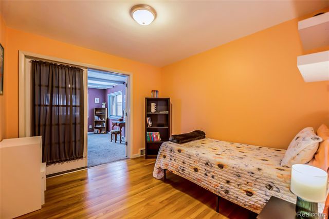 9330 San Jose, Redford Charter Township, MI 48239