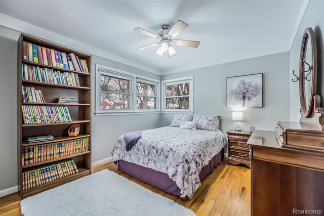 9330 San Jose, Redford Charter Township, MI 48239