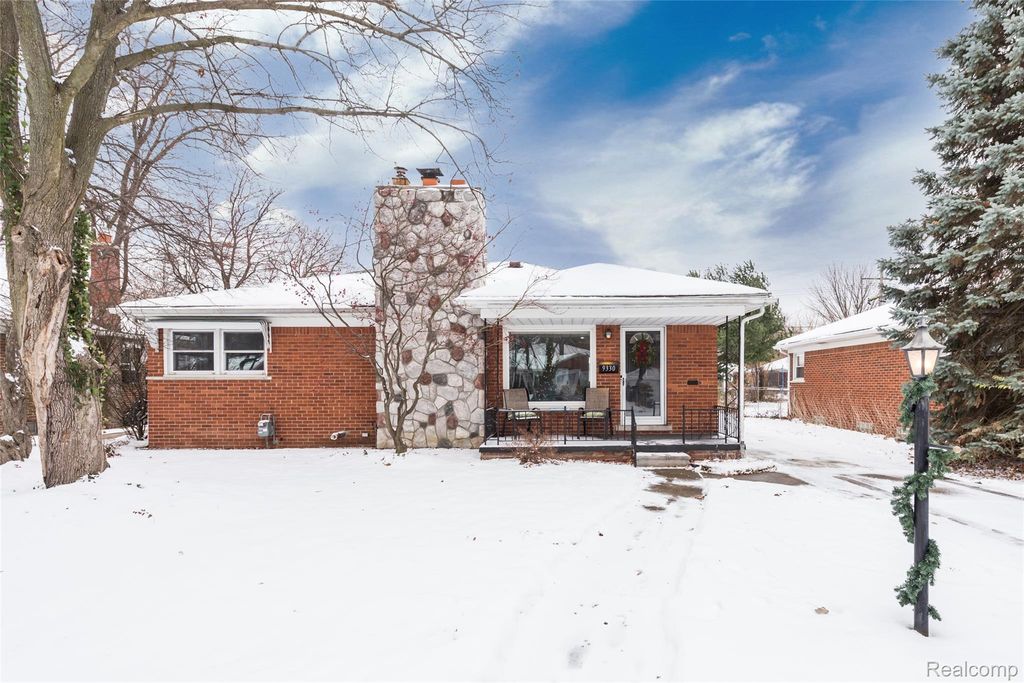 9330 San Jose, Redford Charter Township, MI 48239