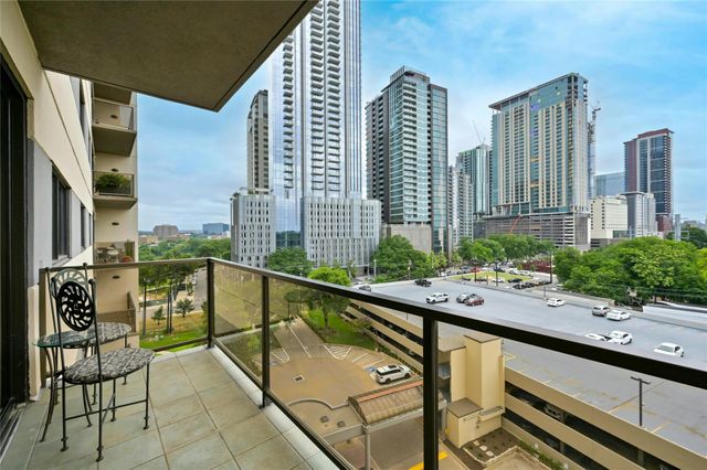 40 N Interstate Highway 35 8C1, Austin, TX 78701