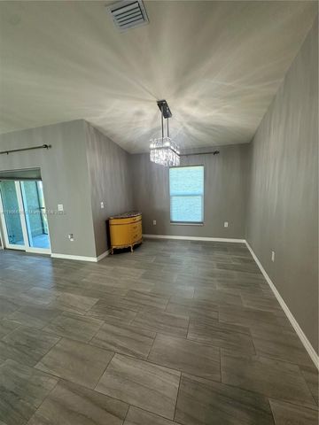 7003 Burma Cir, La Belle, FL 33935