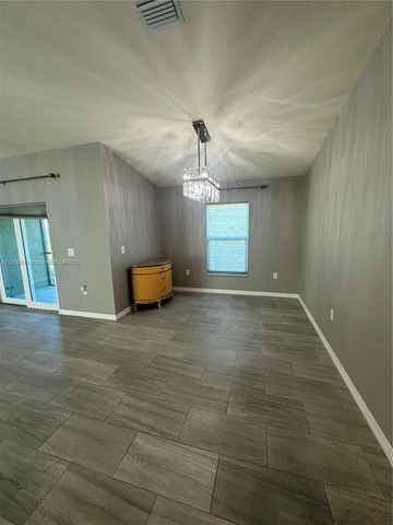 7003 Burma Cir, La Belle, FL 33935