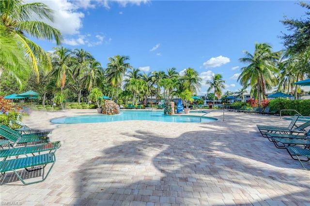 7950 Mahogany Run LN 416, Naples, FL 34113