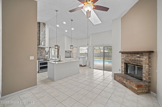 1240 Gustrow Avenue NW, Palm Bay, FL 32907