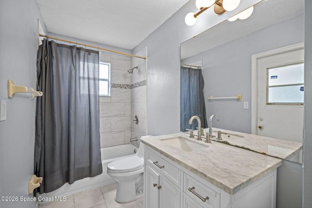 1240 Gustrow Avenue NW, Palm Bay, FL 32907