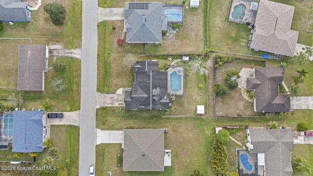 1240 Gustrow Avenue NW, Palm Bay, FL 32907