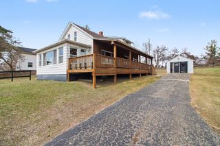 660 W Walton Boulevard, Pontiac, MI 48340