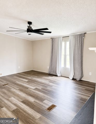 1916 Danielle Drive, Waycross, GA 31503