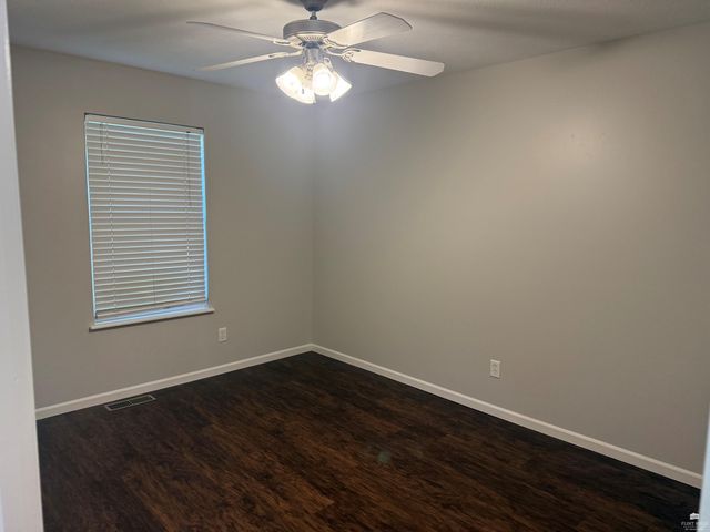 3893 Golden Eagle Drive, Manhattan, KS 66502