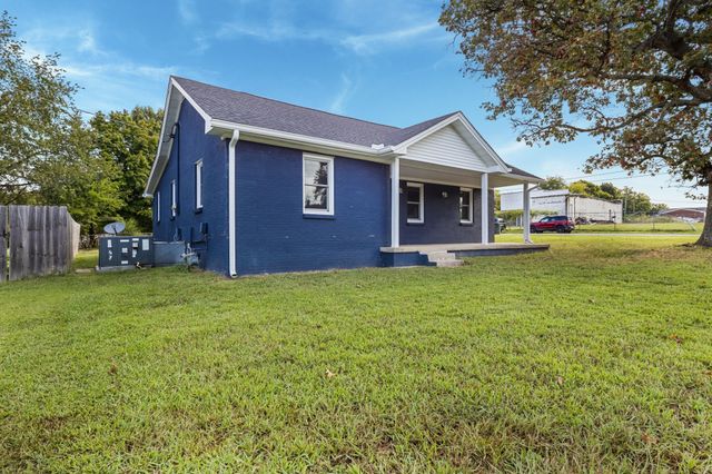 122 22nd Ave, E, Springfield, TN 37172
