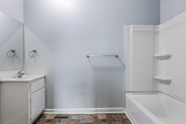 122 22nd Ave, E, Springfield, TN 37172