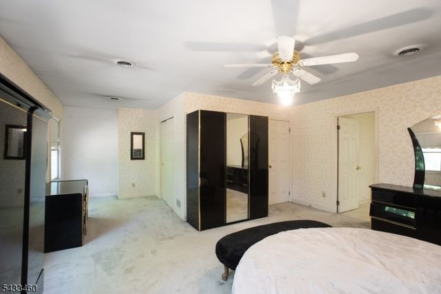 110 Edgewood Ave, Green Brook Twp., NJ 08812
