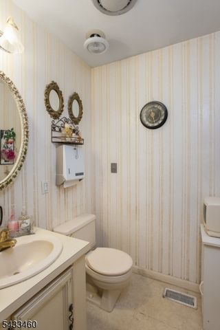 110 Edgewood Ave, Green Brook Twp., NJ 08812