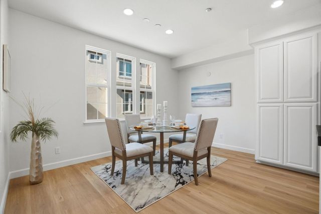 575 Moreland Way, Santa Clara, CA 95054