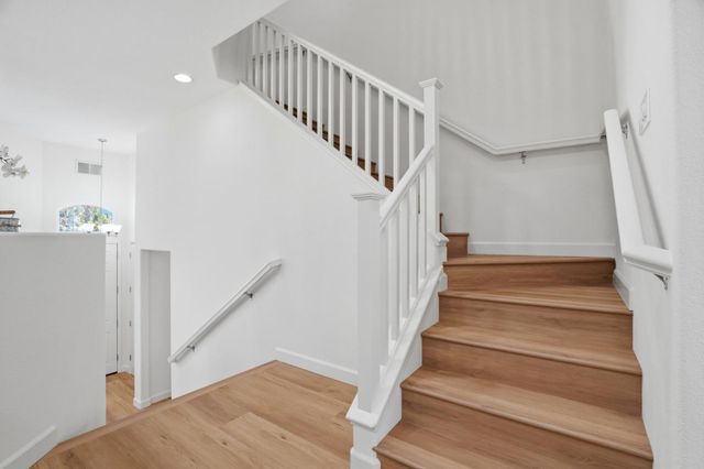 575 Moreland Way, Santa Clara, CA 95054