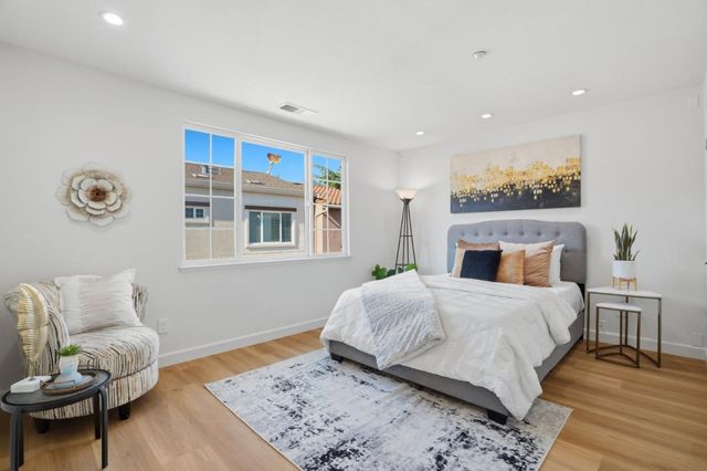 575 Moreland Way, Santa Clara, CA 95054