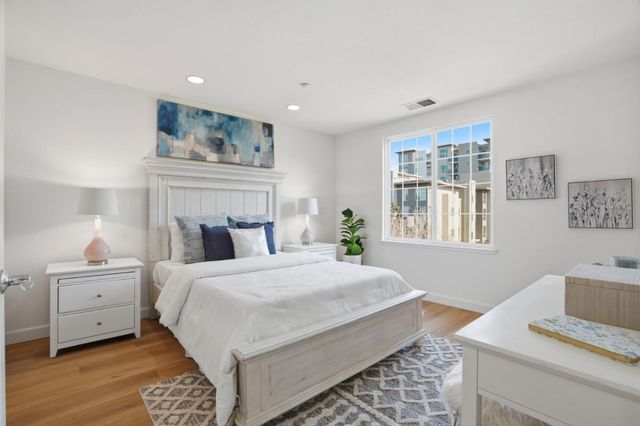 575 Moreland Way, Santa Clara, CA 95054