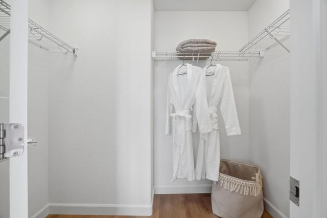 575 Moreland Way, Santa Clara, CA 95054