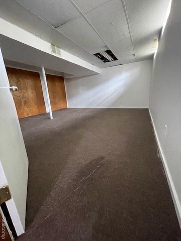 35473 Turner Drive, Sterling Heights, MI 48312