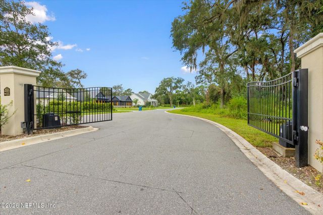 199 CANOPY HALL Drive, St. Augustine, FL 32095