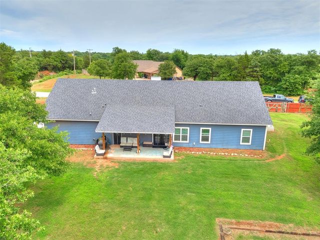 12035 Old Homestead Trail, Guthrie, OK 73044