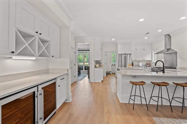 93 Knotty Pine Way, Murrells Inlet, SC 29576