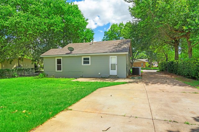 1015 Wilshire Boulevard, Arlington, TX 76012