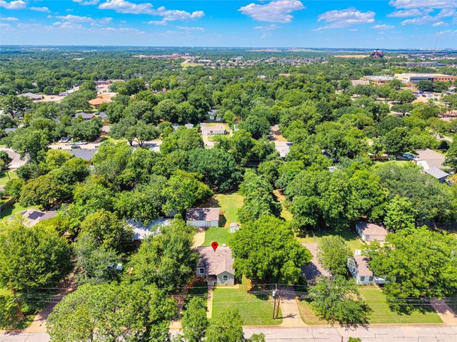 1015 Wilshire Boulevard, Arlington, TX 76012