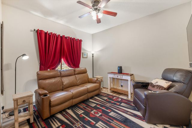 4 Cielo Norte, Placitas, NM 87043