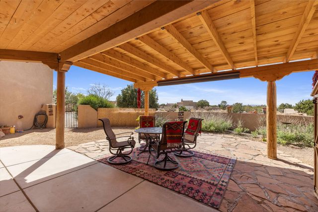 4 Cielo Norte, Placitas, NM 87043