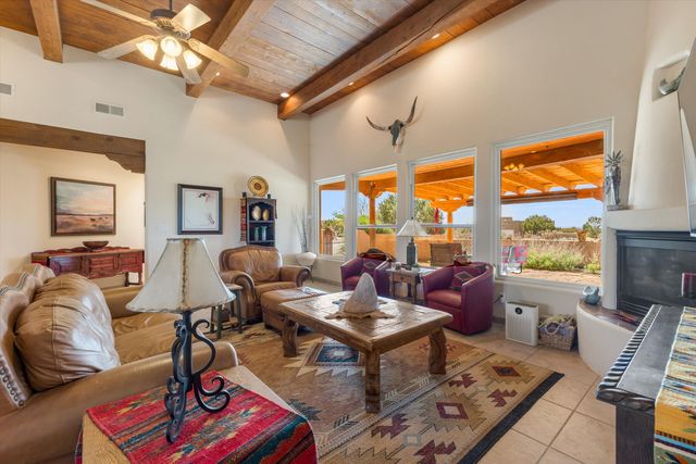 4 Cielo Norte, Placitas, NM 87043