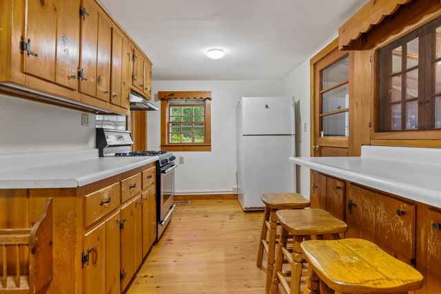 712 VT Route 30, Dorset, VT 05251