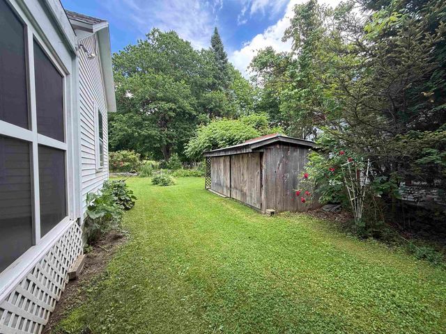 712 VT Route 30, Dorset, VT 05251