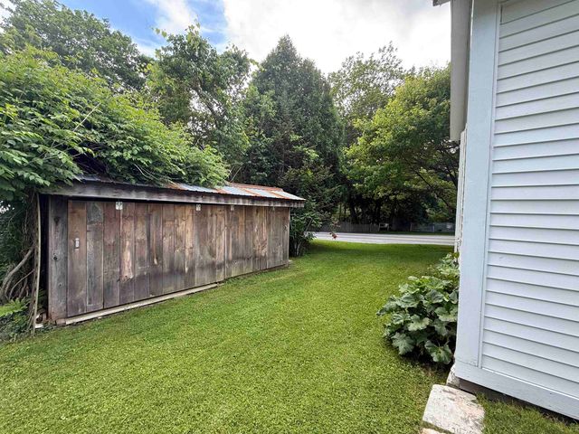 712 VT Route 30, Dorset, VT 05251