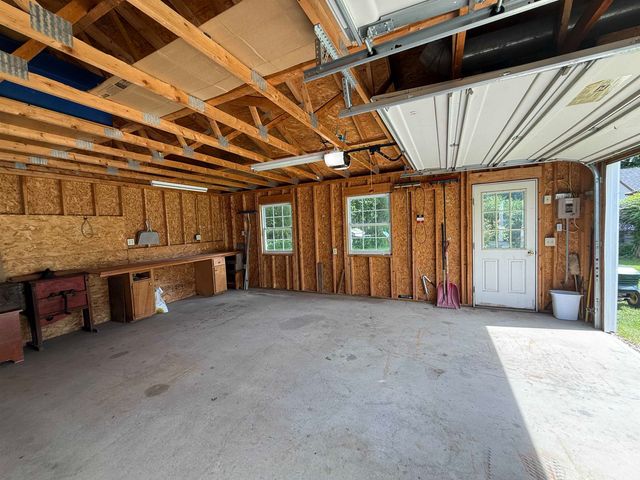 712 VT Route 30, Dorset, VT 05251