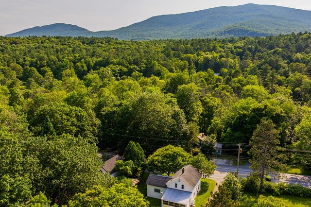 712 VT Route 30, Dorset, VT 05251
