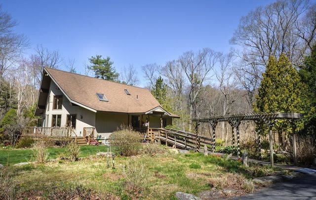 31 French Dr, Boylston, MA 01505